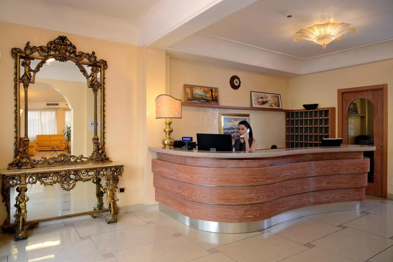 Hotel Elisir Rimini Eksteriør billede