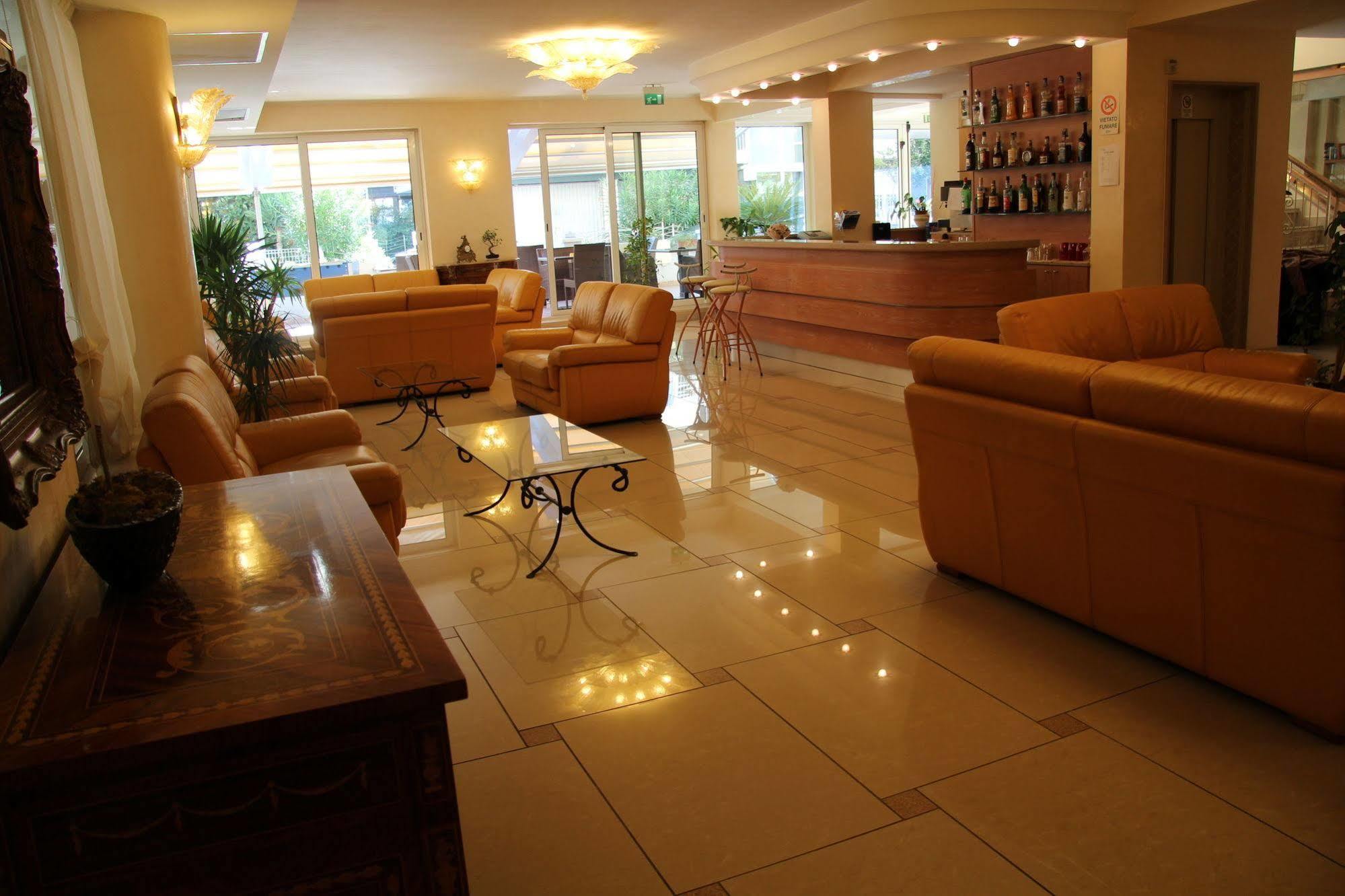 Hotel Elisir Rimini Eksteriør billede